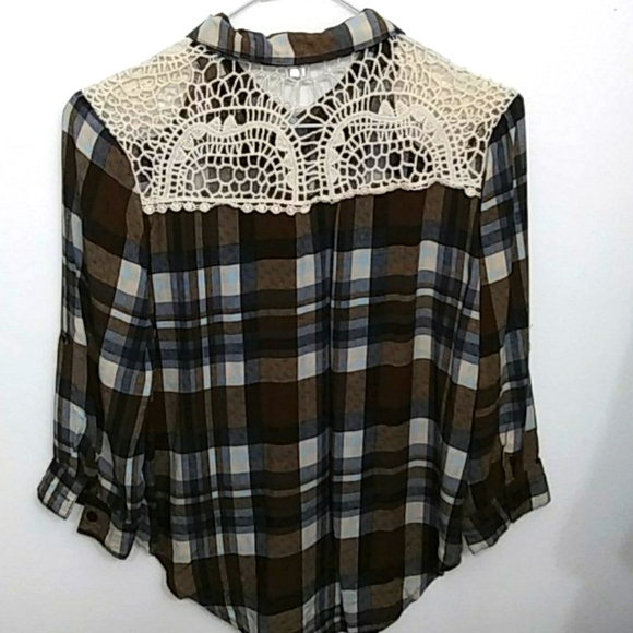 Shirt - Picture 2 of 2